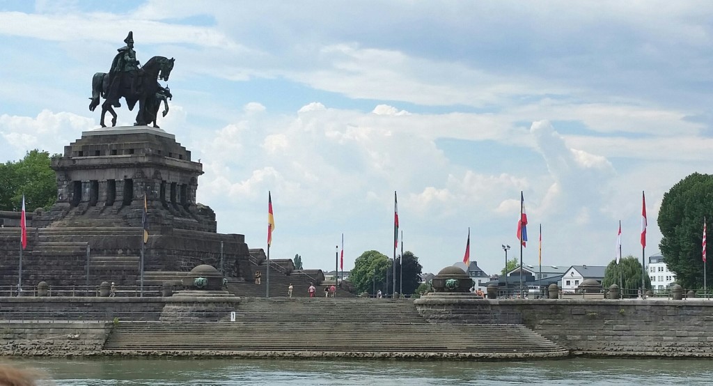 The Deutsches Eck, a monument to Kaiser Wilhelm, who unified the various German states into one German nation in 1871. This big memorial is situated at the confluence of the Rhine and Mosel rivers. 